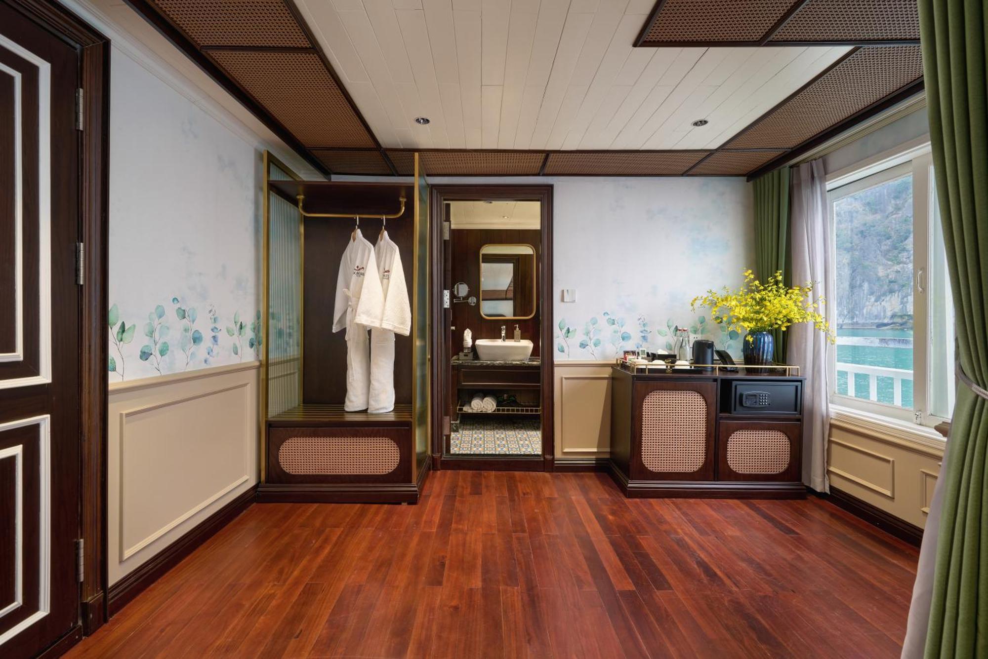 Signature Royal Halong Cruise Ha Long Buitenkant foto