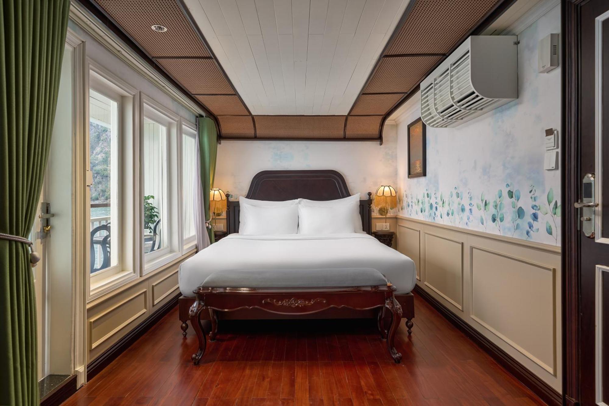Signature Royal Halong Cruise Ha Long Buitenkant foto