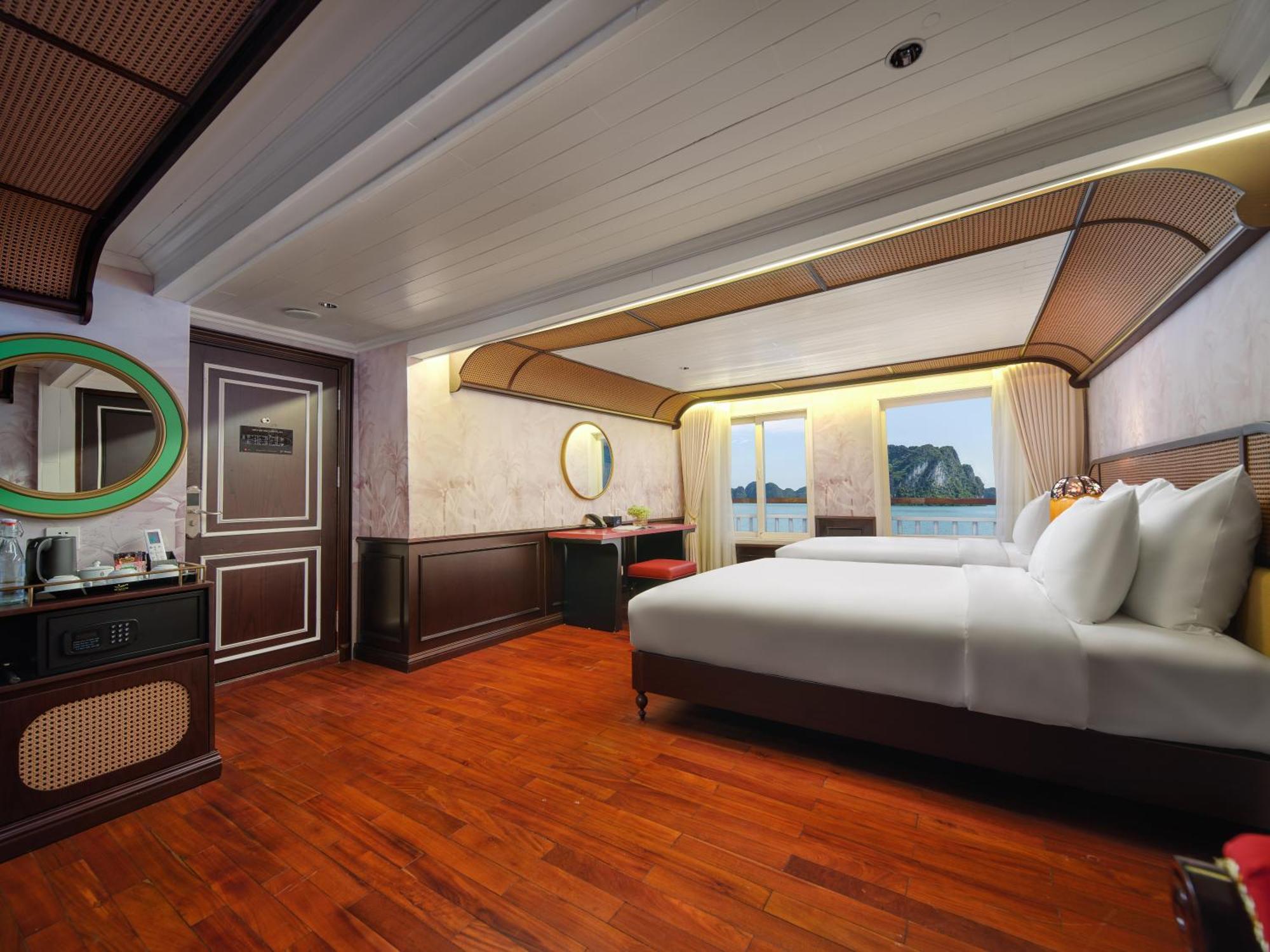 Signature Royal Halong Cruise Ha Long Buitenkant foto