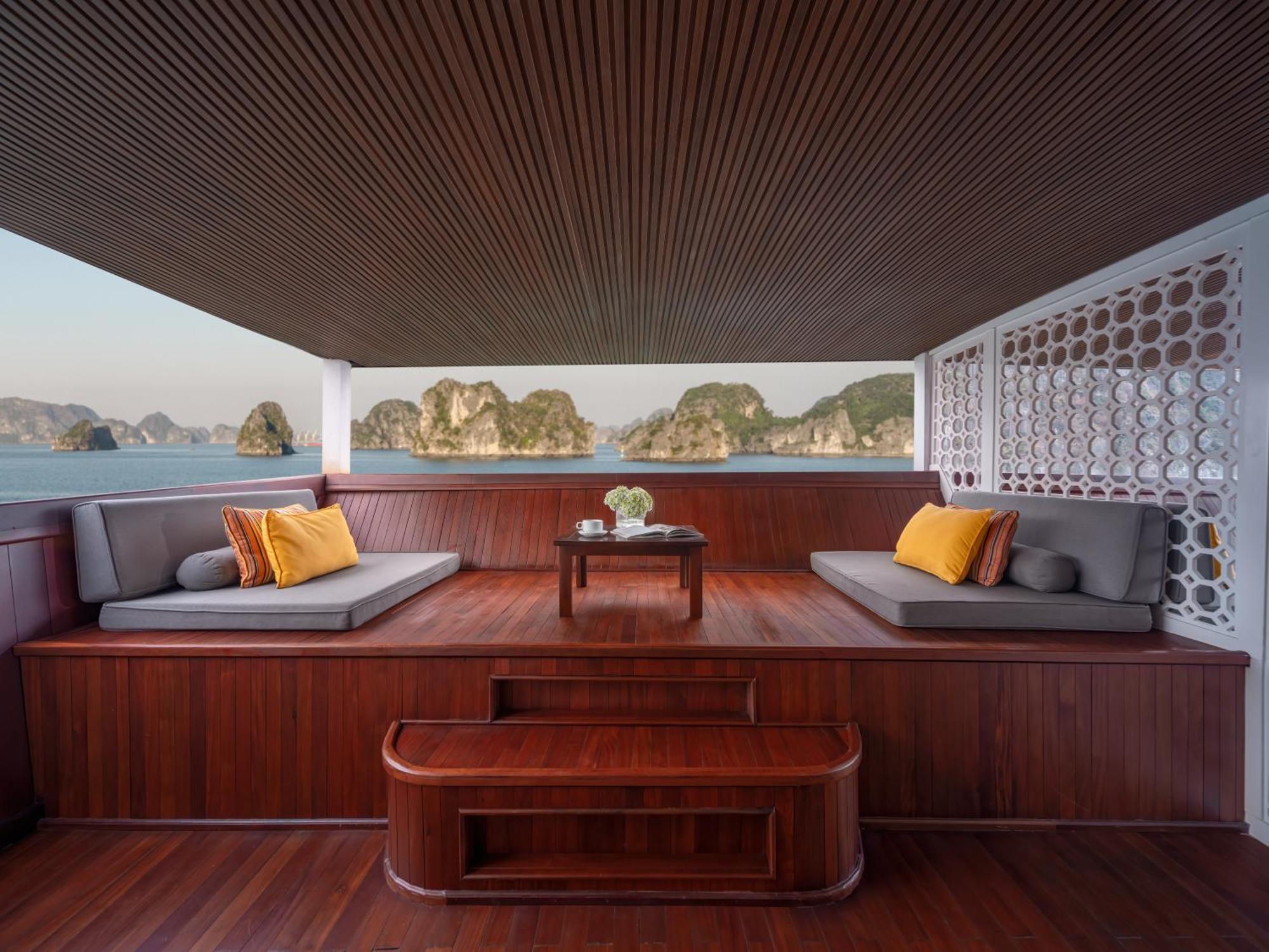 Signature Royal Halong Cruise Ha Long Buitenkant foto