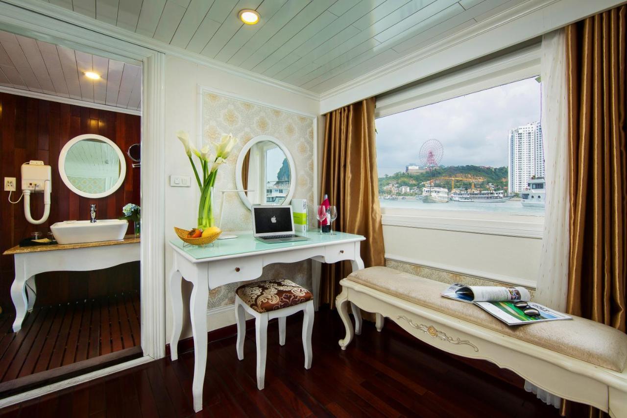 Signature Royal Halong Cruise Ha Long Buitenkant foto